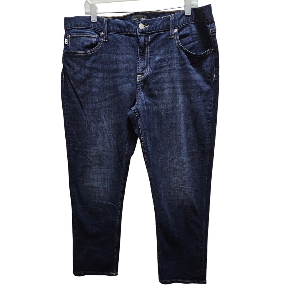 Free Assembly Mens Athletic Taper‎ Jeans Dark Wash Blue Denim 38x30